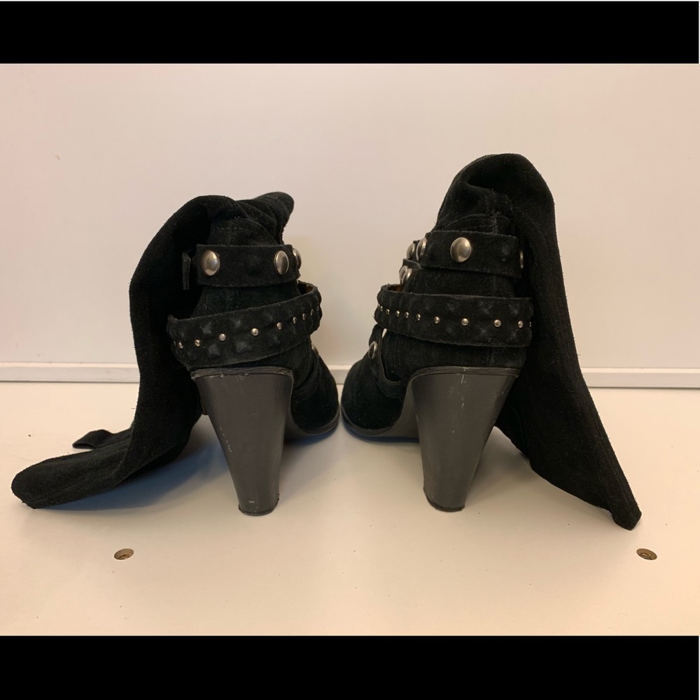 Mid Calf Suede boots with adjustable Buckles 🥾 - Picture 3 of 6